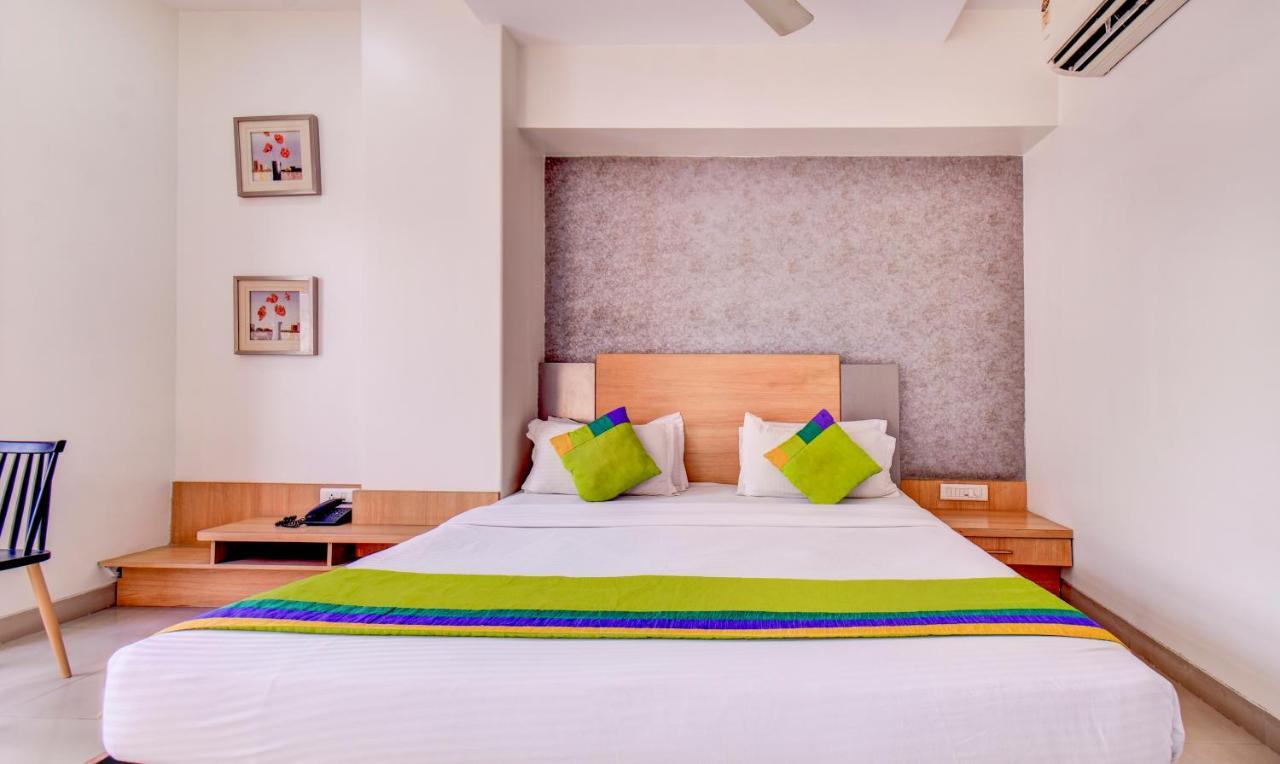 Treebo Admiral Suites New Usmanpura Aurangabad  Exterior photo